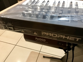 Dave Smith Instruments Prophet Rev2 8-voice Keyboard Фото 5