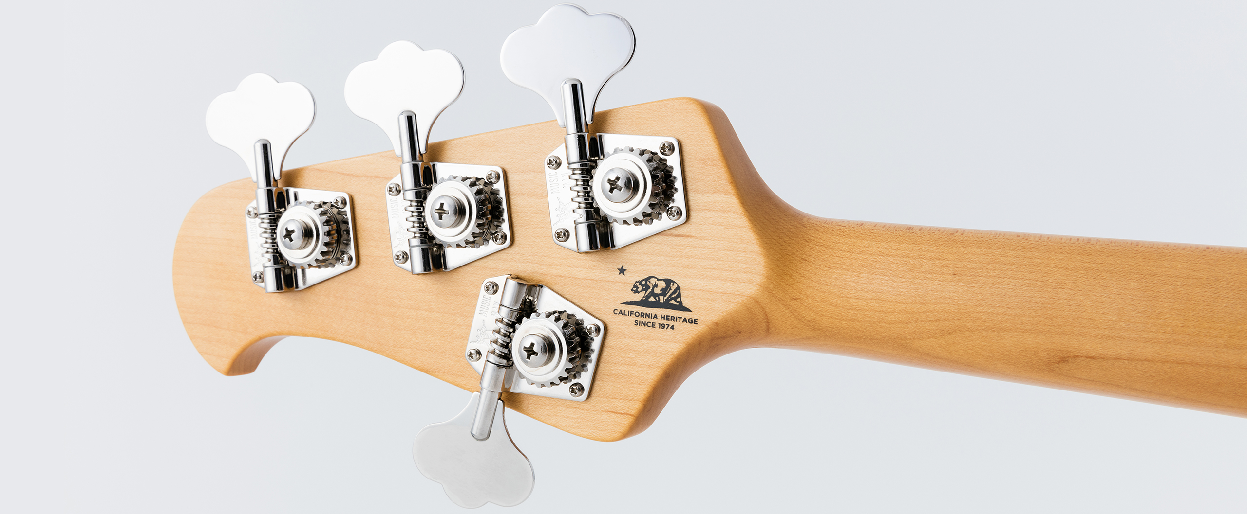 MUSICMAN Caprice Bass（Ivoly White） 2016 MUSICMAN Caprice Bass（Ivoly White） 2016 Music Man Caprice