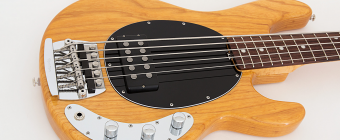 Music Man StingRay5 Classic - Classic Natural - Figured Maple - Black Фото 6