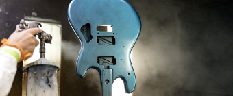 Music Man StingRay Guitar HH Trem - Vintage Turquoise - Figured Roasted Maple/Maple - Parchment Фото 2