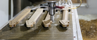 Music Man StingRay Guitar HH Trem - Vintage Turquoise - Figured Roasted Maple/Maple - Parchment Фото 4