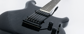 Music Man BFR Luke 3 HSS - Boysenberry Quilt - Figured Roasted Maple/Rosewood - No Pickguard Фото 6