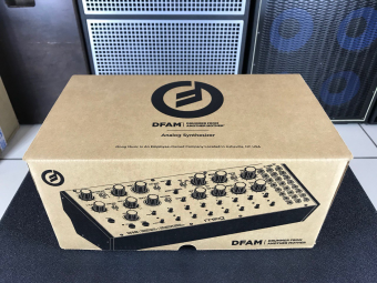Moog DFAM Фото 7