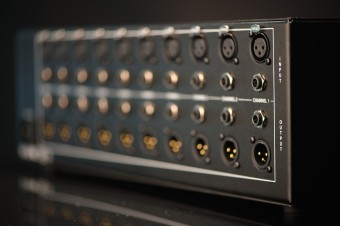 Rupert Neve Designs R10 Ten Space 500 Series Rack Фото 3