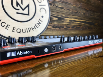 Akai Pro APC40 mkII Фото 8