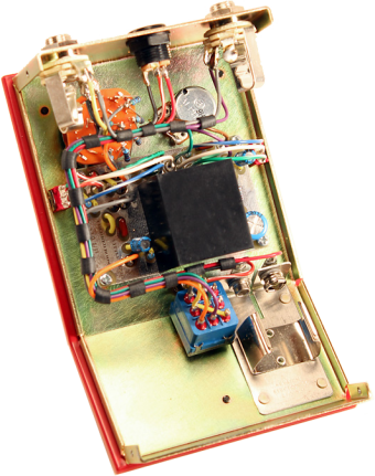 Chandler Limited LITTLE DEVIL COLORED BOOST Chandler Limited LITTLE DEVIL COLORED BOOST Фото 2