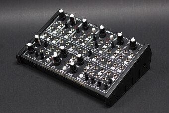 Plankton Electronics Ants! Alone (Includes PSU + MIDI cable) Plankton Electronics Ants! Alone (Includes PSU + MIDI cable) Фото 4