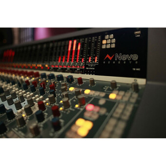 AMS Neve Genesys G128 (128 input, 64 fader) base console Фото 3