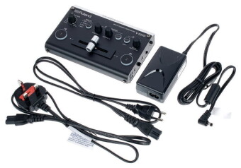 Roland V-02HD Фото 2