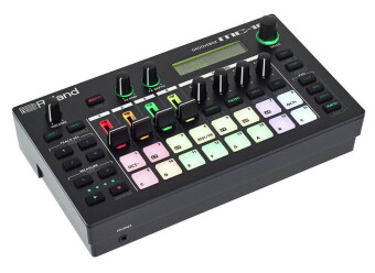 Roland MC-101 Фото 9