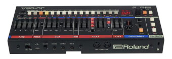 Roland JU-06A Фото 7