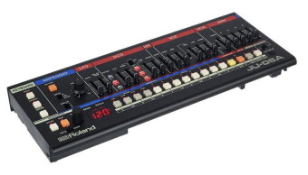 Roland JU-06A Фото 8