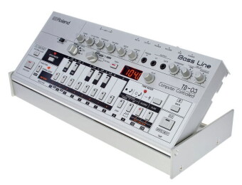 Roland TB-03 Фото 7