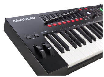 M-Audio Oxygen PRO 61 Фото 9