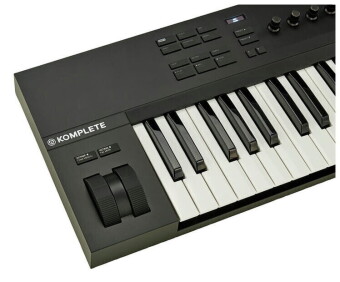 Native Instruments Komplete Kontrol A49 Фото 3