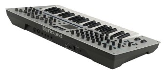 Roland GAIA 2 Фото 8