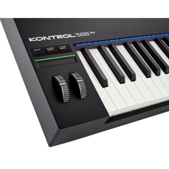 Native Instruments Kontrol S88 Mk3 Фото 5