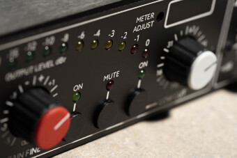 Lake People Mic-Amp F355 with Class-A input option (2 Channel) Фото 4