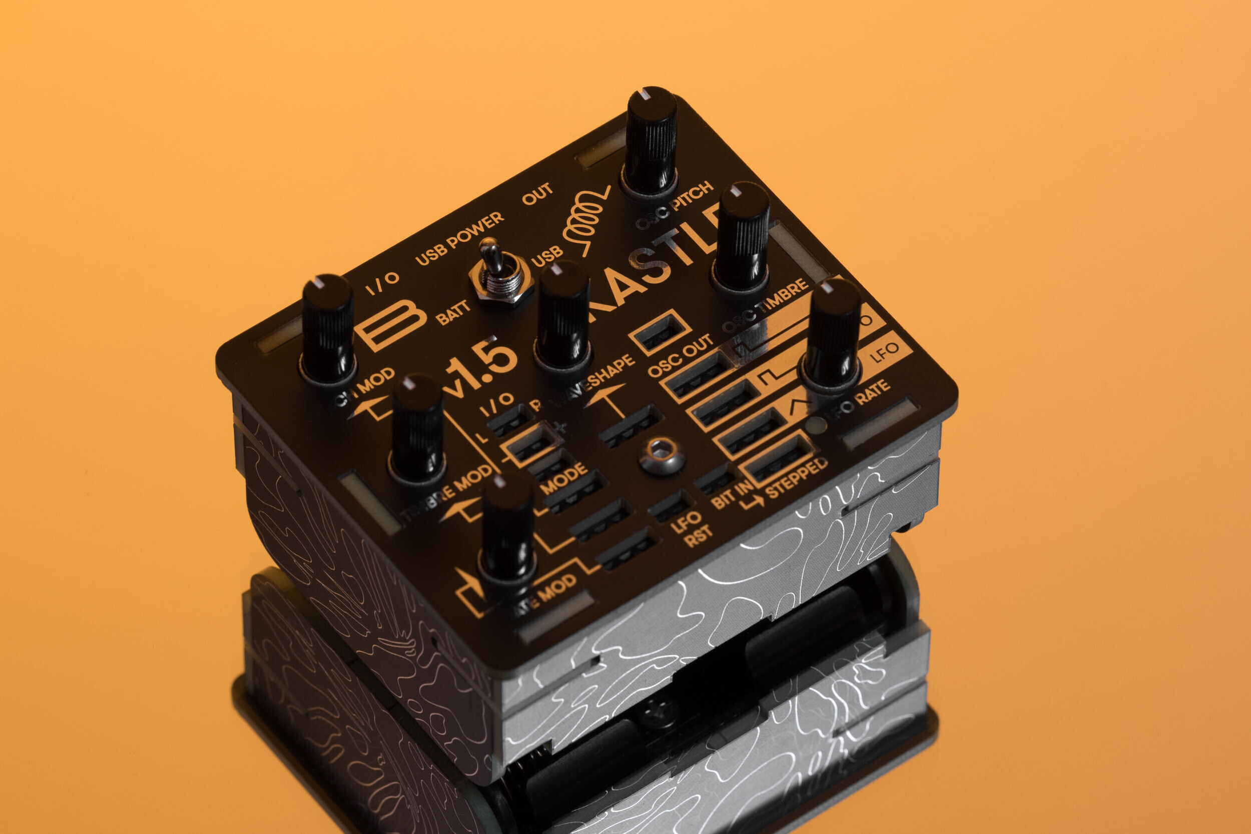 Bastl Instruments KASTLE 1.5 (tabletop) купить в Москве | UNITED MUSIC