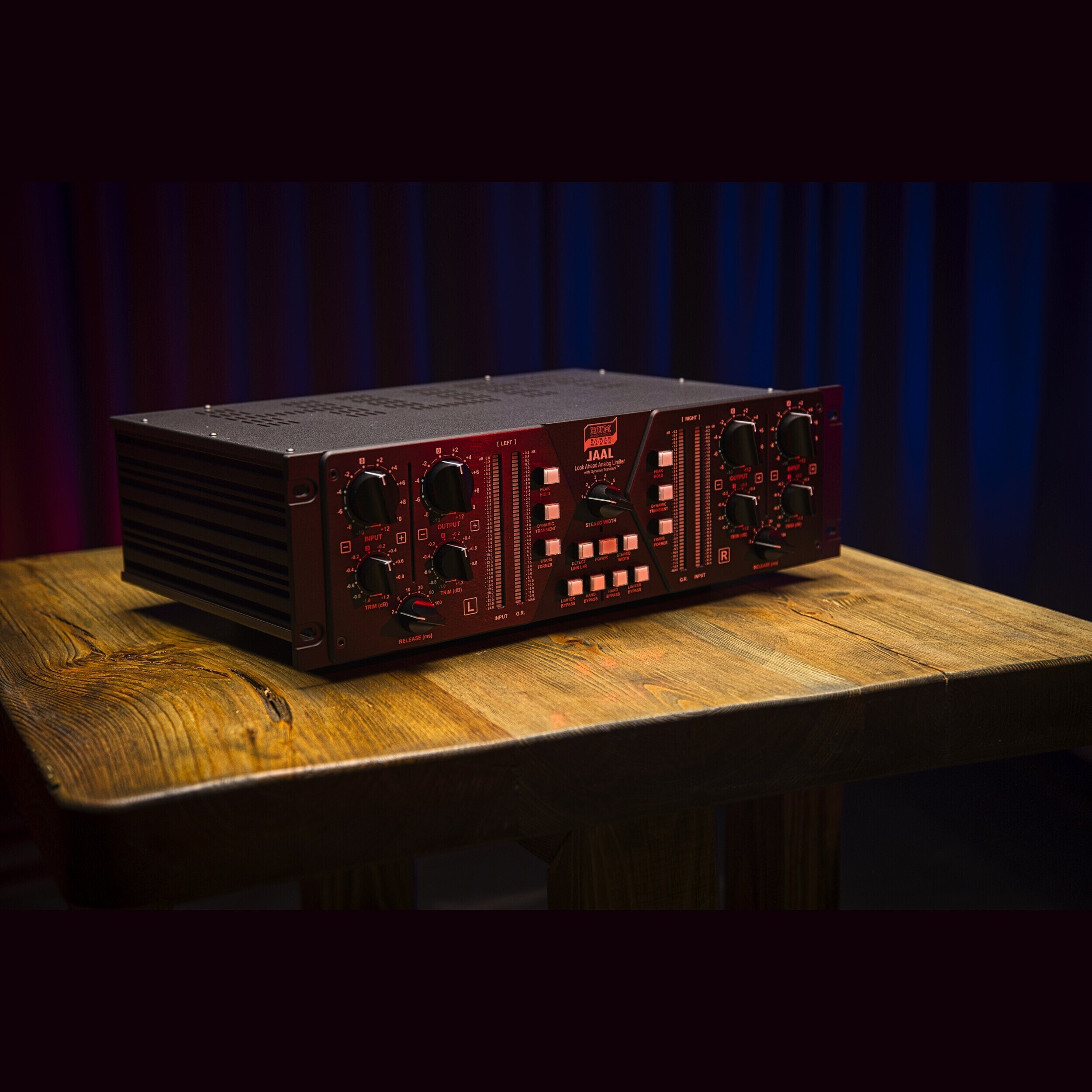 HUM Audio LAAL - Look Ahead Analog Limiter купить в Москве | UNITED MUSIC
