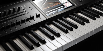 Korg Kronos 3 73 Фото 6