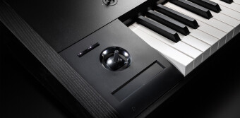 Korg Kronos 3 73 Фото 2