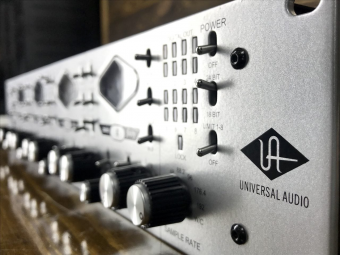 UNIVERSAL AUDIO 4-710d Фото 8