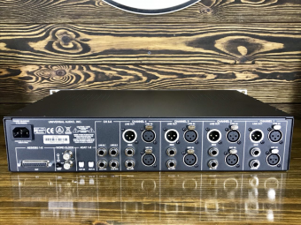 UNIVERSAL AUDIO 4-710d Фото 4